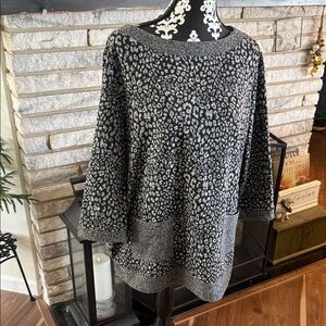 Chico's Black and Gray Patterned Women's Sweater